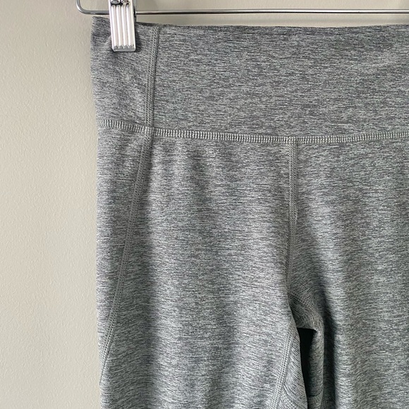 Outdoor Voices 7/8 Dipped Legging Size XS - Picture 4 of 10